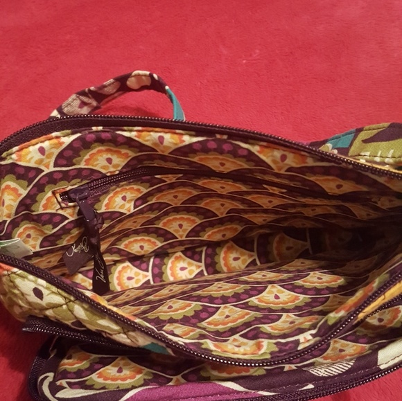 Vera Bradley Crossbody Purse - Picture 3 of 5